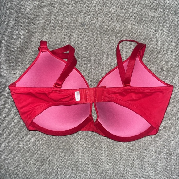 NWOT Victoria’s Secret- Pink bra. 32DD - Picture 2 of 2